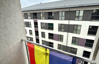 Location longue durée d’un appartement chaleureux de 1 pièce, Bucarest, secteur 6, Chiajna, Roumanie